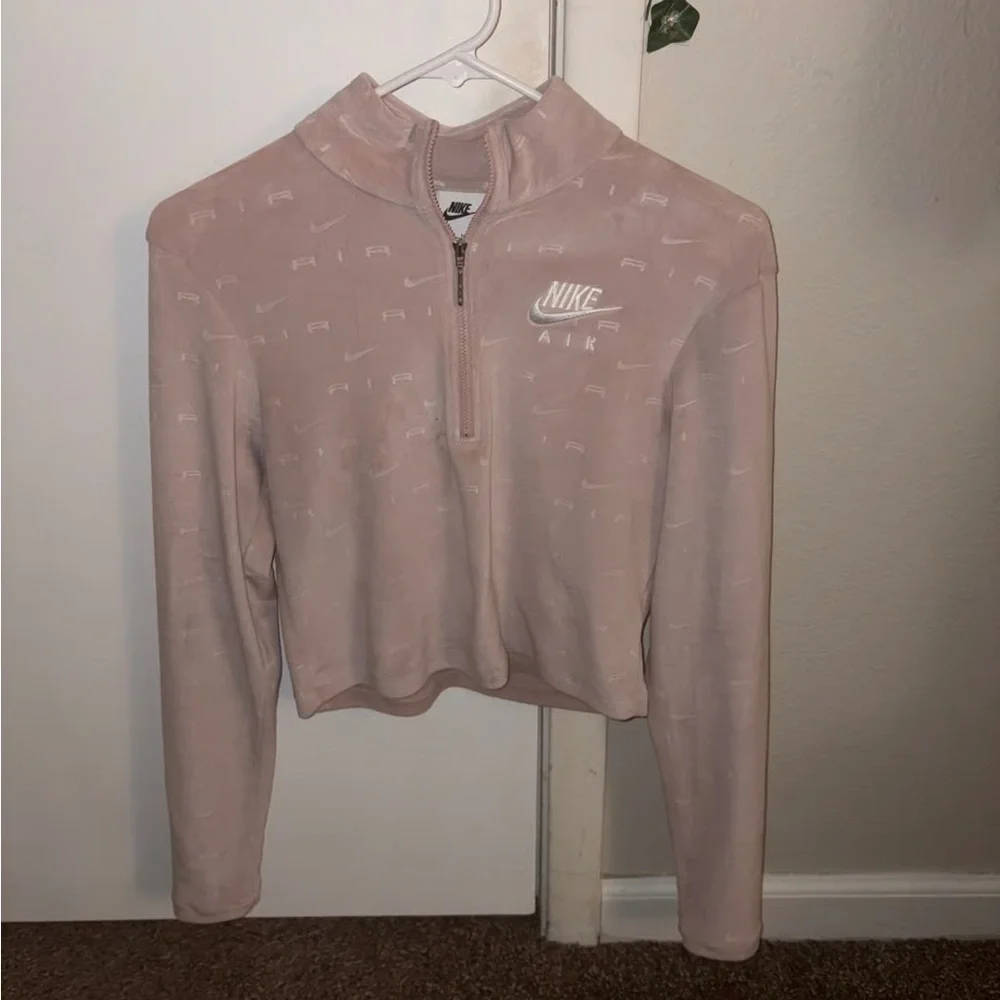 Nike Women's Light Pink Quarter-Zip Hoodie - Picture 1 of 2
